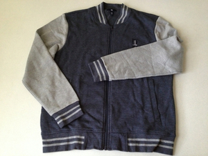 ●ＧＡＰ●新品●Ｍサイズ●グレー●スタジャン型●綿・他●01