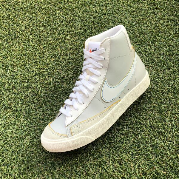 美品24.5 NIKE BLAZER MID '77 ナイキ ブレザーミッド '77 HT355