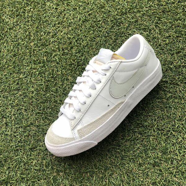 美品22.5 NIKE BLAZER LOW '77 ナイキ ブレザーロー '77 HT450