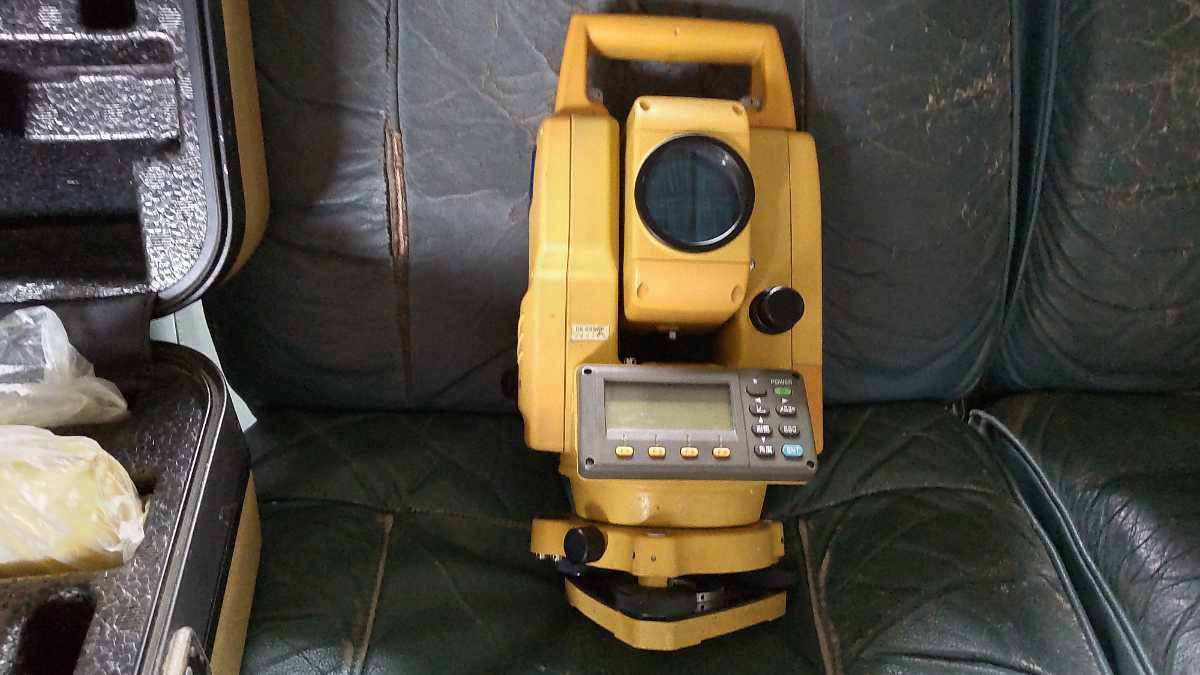 cs-235の値段と価格推移は?|13件の売買データからcs-235の価値が