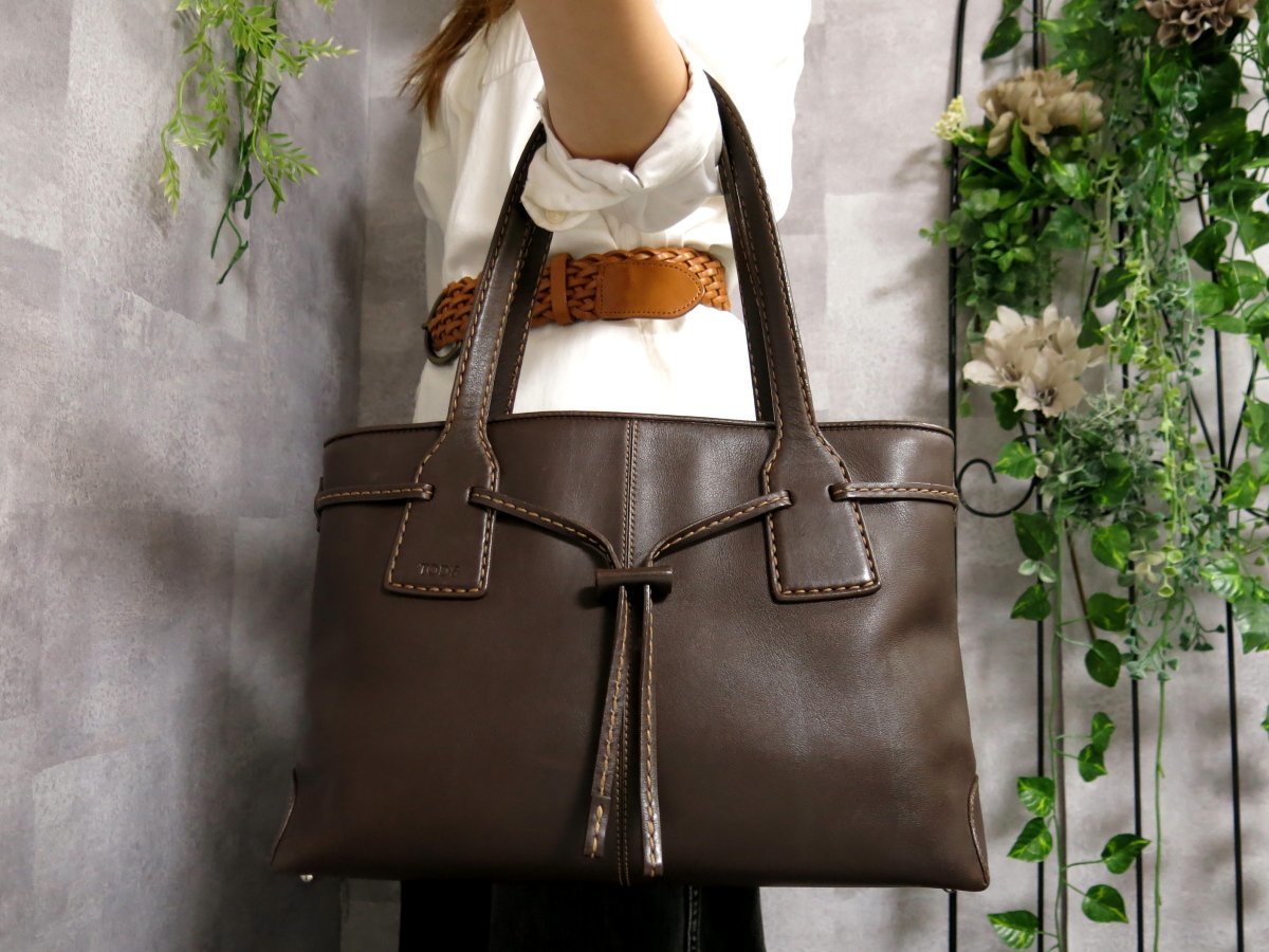 ヤフオク! -「(トッズ tod」(かばん、バッグ) (トッズ)の落札相場 ...