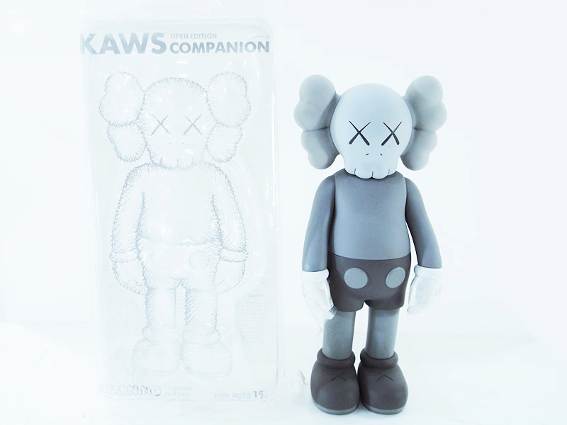 ヤフオク! -「kaws companion」(フィギュア) の落札相場・落札価格