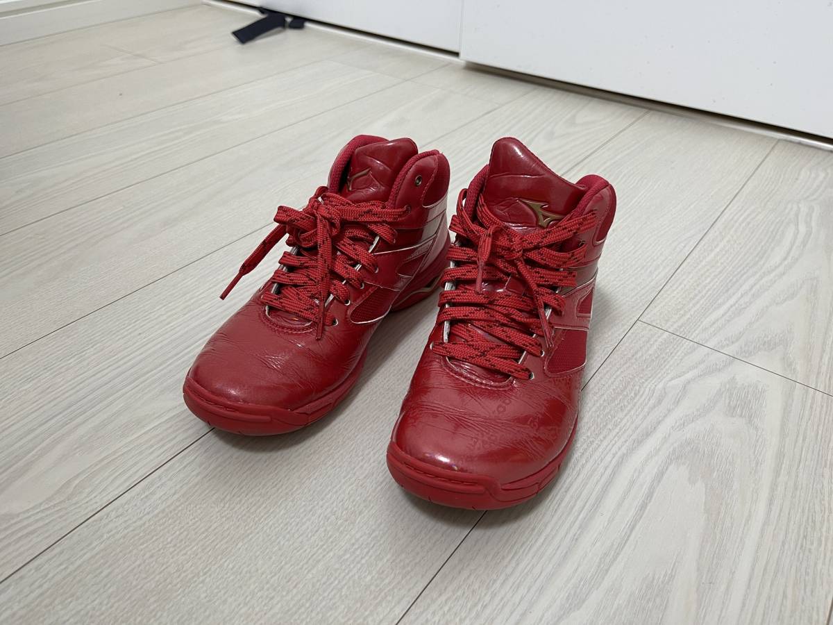 ヤフオク! -mizuno wave diverseの中古品・新品・未使用品一覧 【公式ショップ】 赤 24センチ DE 新品 ミズノウェブダイバーズ スニーカー