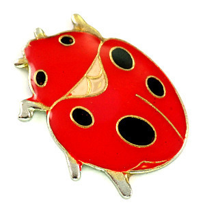  pin badge * ladybug one pcs * France limitation pin z* rare . Vintage thing pin bachi