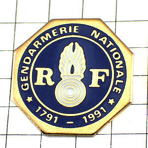  pin badge * Jean darumli police Police state ...* France limitation pin z* rare . Vintage thing pin bachi