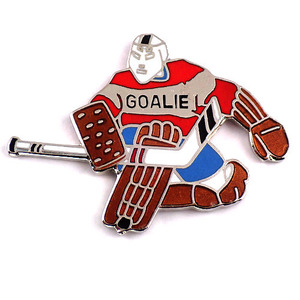  pin badge * ice hockey player goalkeeper structure ..* France limitation pin z* rare . Vintage thing pin bachi