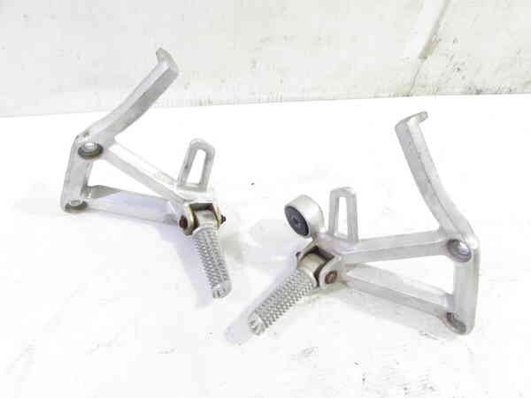 により 取寄 0-6-BY17 レーシングステップ FZR400RR 90-95 COERCE