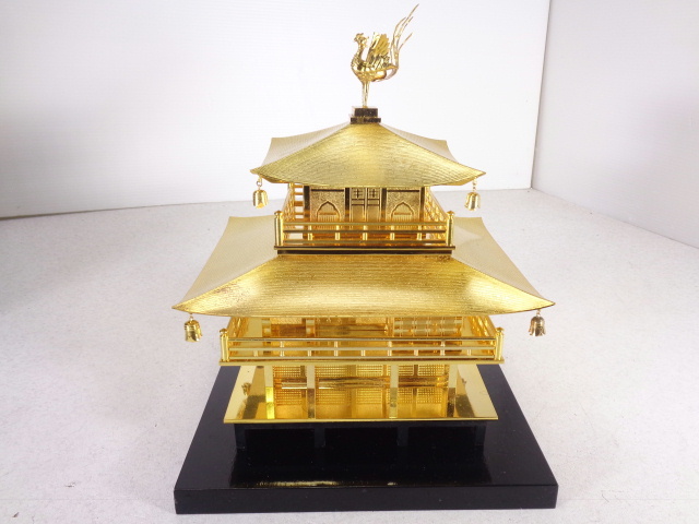 玉製 金閣寺 置物 ガラスケース付 c96287-