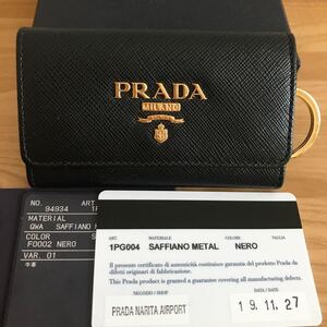 PayPayフリマ|PRADA プラダ サフィアーノ レザー 財布 ホワイト