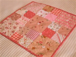 Art hand Auction Immediate decision ☆ Handmade free mat tapestry apricot shipping 140 yen, sewing, embroidery, Finished product, others