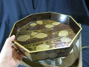 A　流水貝蒔絵八角盆　　名品　江戸時代初期　漆器　蒔絵　婚礼調度品　木工　文化財