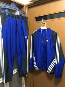 adidas 上下セット ウインドブレーカー上下　セットアップ