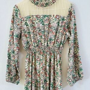 胸元レース 花柄 シャーリング ロングワンピース F