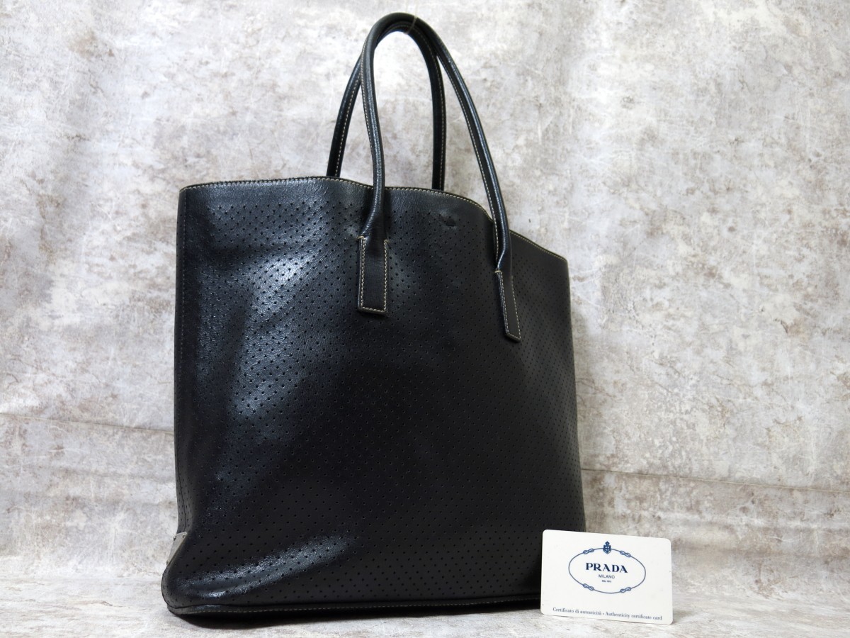 prada トートバッグ メンズの値段と価格推移は?|298件の売買情報を ...
