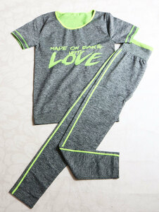 P31 Пижама серая x зеленый верхний / нижний набор износ йога фитнес Ml размер с коротким рукавом и брюками дамы мода