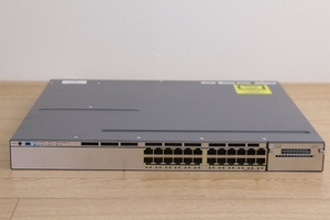 【CISCO シスコ】（WS-C3750X-24T-S V02）スイッチ　2011年製　現状品　管ざ6825