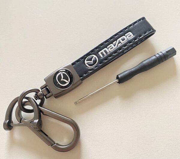 MAZDAキーホルダー 金具 高級牛革製 キーリング アクセサリー
