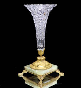 オールド・バカラ (BACCARAT) 1880年頃 美術館級 大型センターピース 花瓶 ブロンズ×大理石×クリスタル ディアマン アンティーク 置物 