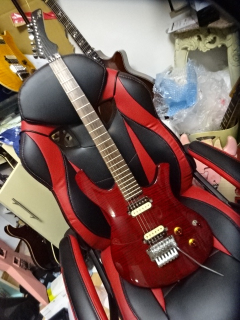 ヤフオク! -「パーカー」(ギター) (楽器、器材)の落札相場・落札価格