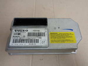  Volvo V70 latter term SB5254AW original airbag computer P30667469