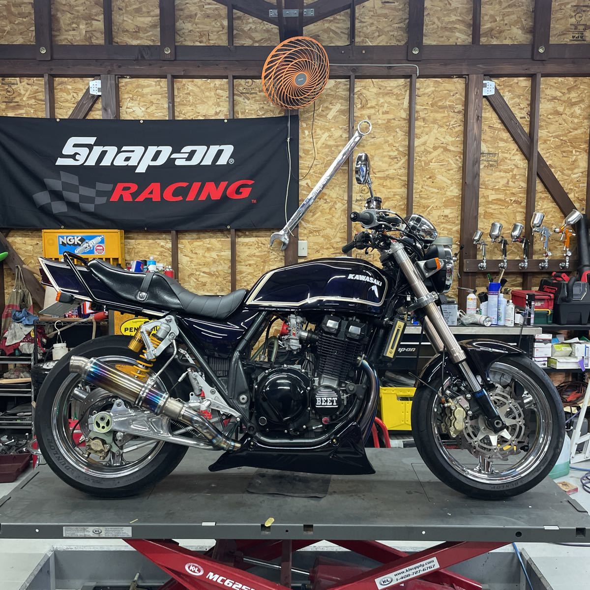 なエキゾー↻ W650 69エキゾースト LOW MOTORROCK(モーターロック