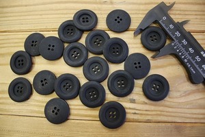 [ sub-materials ] 25mm 4. hole button 20 piece (4146)