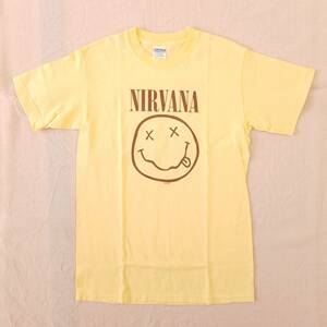 魅惑のバンドT特集! 00s『NIRVANA ニルヴァーナ』半袖Tシャツ GILDANボディ 2003年コピーライト イエロー サイズS／カートコバーン ロックT