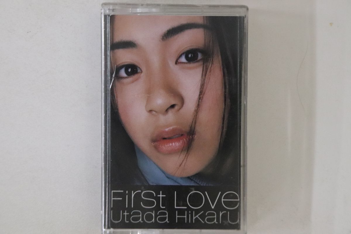 宇多田ヒカル「First Love」カセットテープ 初恋! 人気!! レコード 邦楽