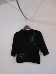 CHRISTIANROAD黒花刺しゅう入7分袖セーター（USED）101517