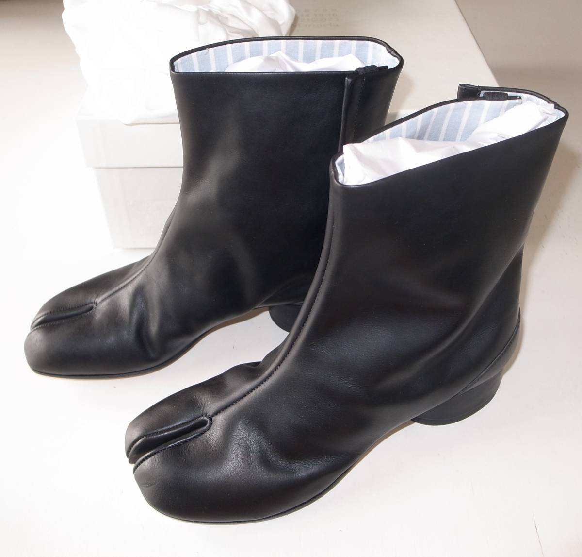 ヤフオク! -マルジェラ 足袋ブーツ(ファッション)の中古品・新品・古着一覧