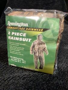 Remington レインスーツ】PVC製 上下2ピース: USサイズ M/L: Rwaltree AP迷彩: レミントン 狩猟 射撃 シューティング ハンティング