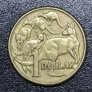 ★世界 海外 外国 コイン 硬貨！1985年！オーストラリア 1ドル/1DOLLAR 1枚！エリザベス2世 カンガルー AUSTRALIA！★管理番号1028