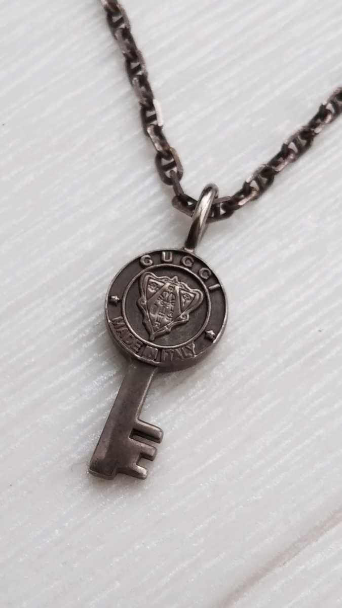 取寄品 GUCCI グッチ クレスト エンブレムロゴ キーモチーフ 鍵