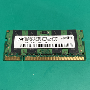 Micron ノートPC用メモリ PC2-6400 2GB MT16HTF25664HY-800E1 ジャンク品 N00114-2