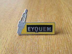 古いピンバッジ：EYQUEM 企業 ロゴ プラグ 広告 その他 ピンズ #O