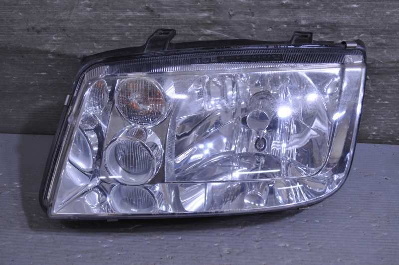 ポイント10倍! ヴァナゴンT3 カラベル vanagon T3 CIBIE ヘッドライト