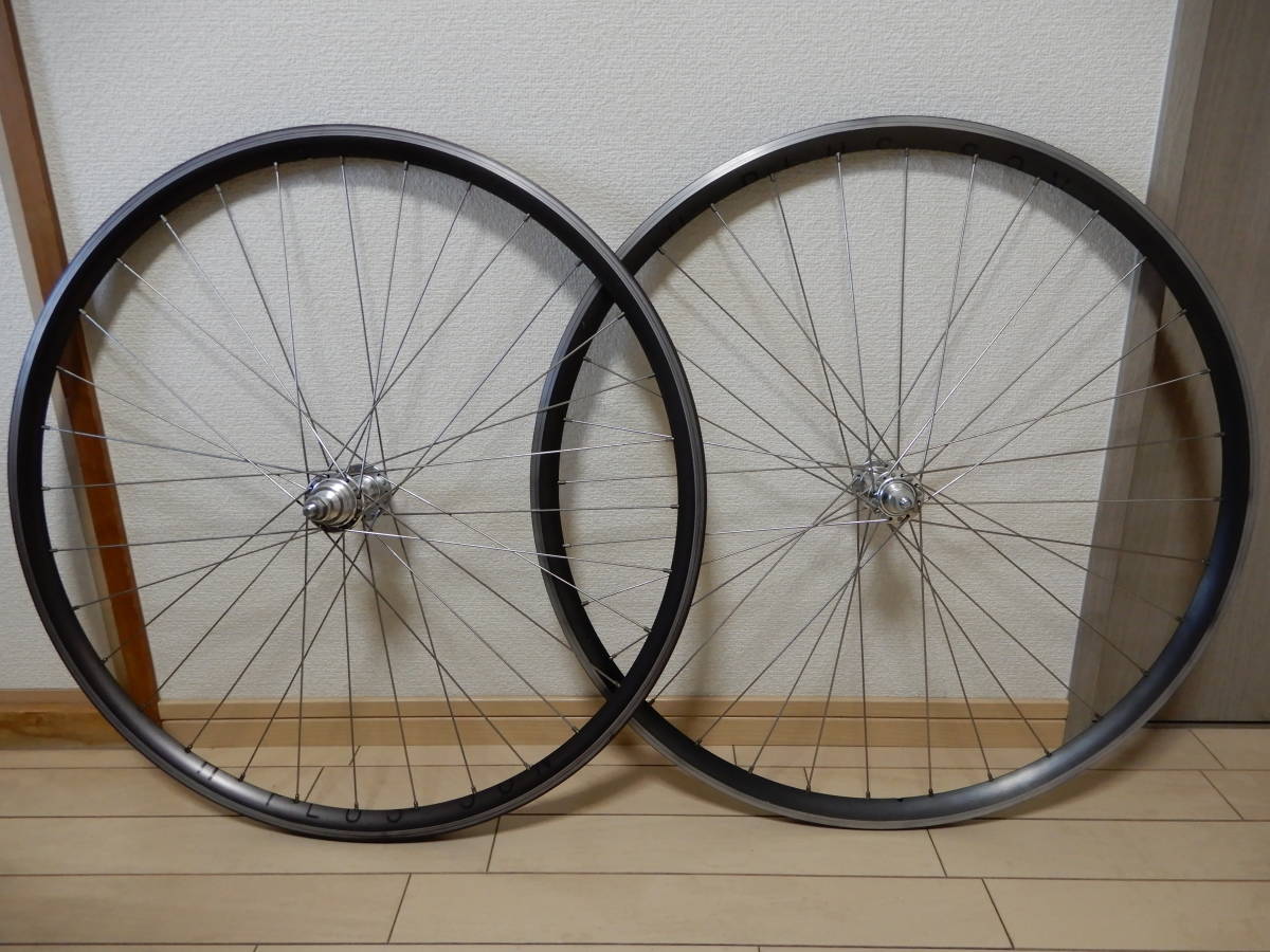 人気商品割引 FUJI FEATHER 純正ホイール フロントのみ シルバー フジ