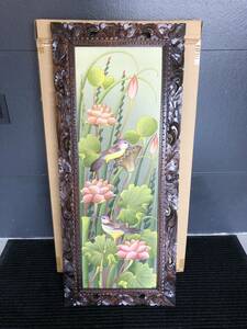 Art hand Auction ★★Immediate delivery! A beautiful painting of flowers and birds. The frame is hand-carved★★, Artwork, Painting, others