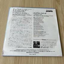 【国内盤7inch】THOMPSON TWINS Lay your hands on me The lewis carol トンプソンツインズ レイユアハンズ ザルイスキャロル /EP レコード_画像2