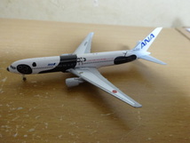 1/500　全日空商事　ANA　767-300ER　FLYパンダ_画像1