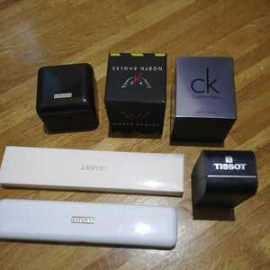 腕時計宝箱　ORIENT CITIZEN CALVIN KLEIN NORTH EAGLES TISSOT 付属品 