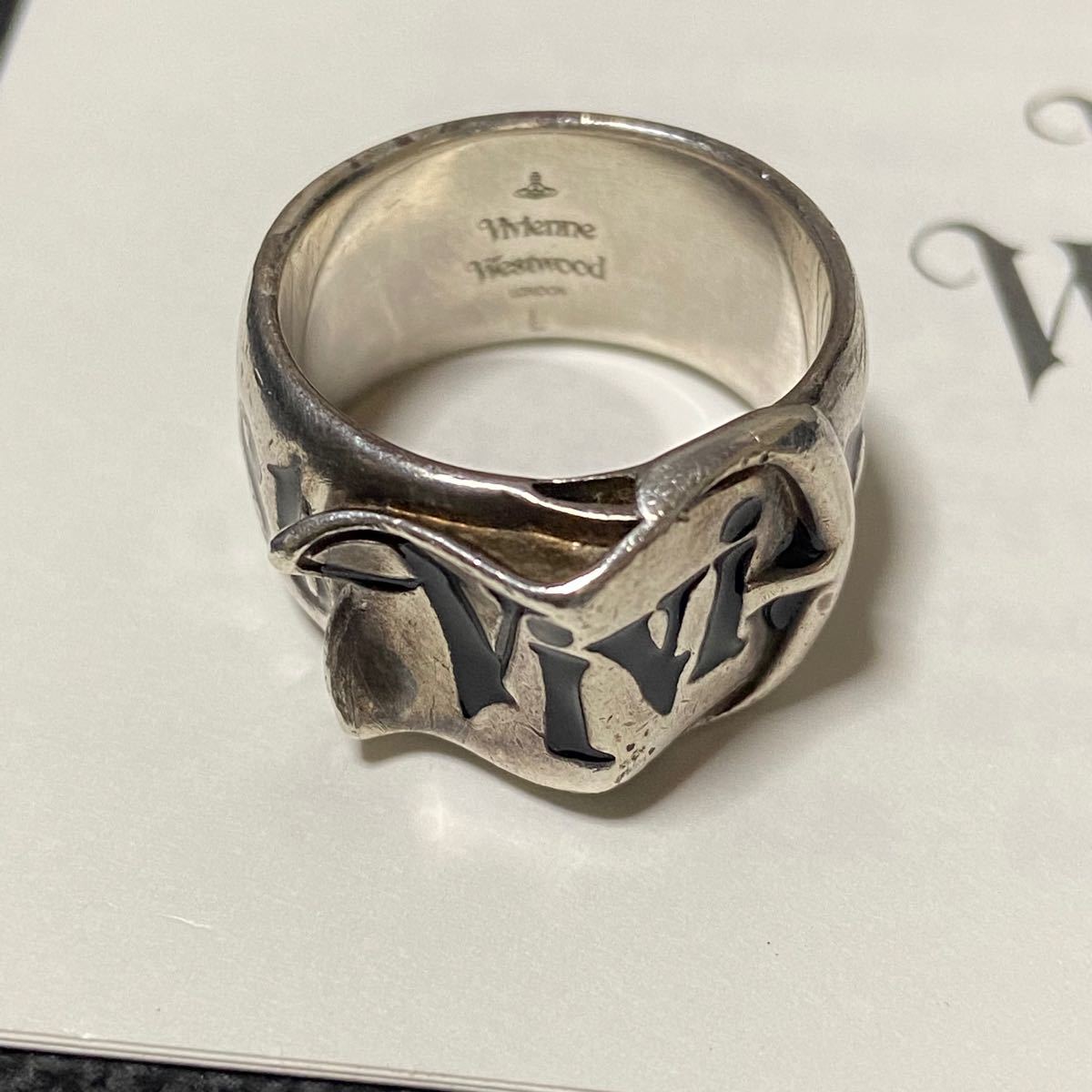 レア 一部難あり vivienne westwood リング オニキス風 M|PayPayフリマ