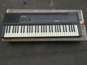 CASIO　カシオ　Casiotone　カシオトーン　CT-607　キーボード