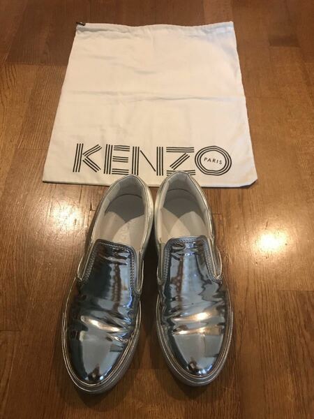 KENZO ケンゾー スリッポン シルバー 保存袋付き 雨の日にも！