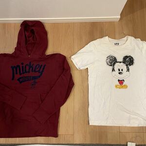 ミッキーマウス　フード付きトレーナー&半袖Ｔシャツ