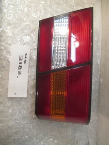 ◎3182 確t　T H10年 後期? トヨタ ウインダム MCV21 後トランク内左コーナー テールランプ ASSY●㈲№3182