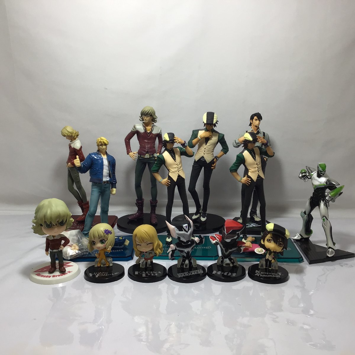 ヤフオク! -タイバニ フィギュアの中古品・新品・未使用品一覧
