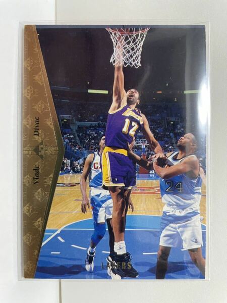 NBAカード　ブラディ・ディバッツ　VLADE DIVAC SP UPPER DECK 1995 【レイカーズ時代】