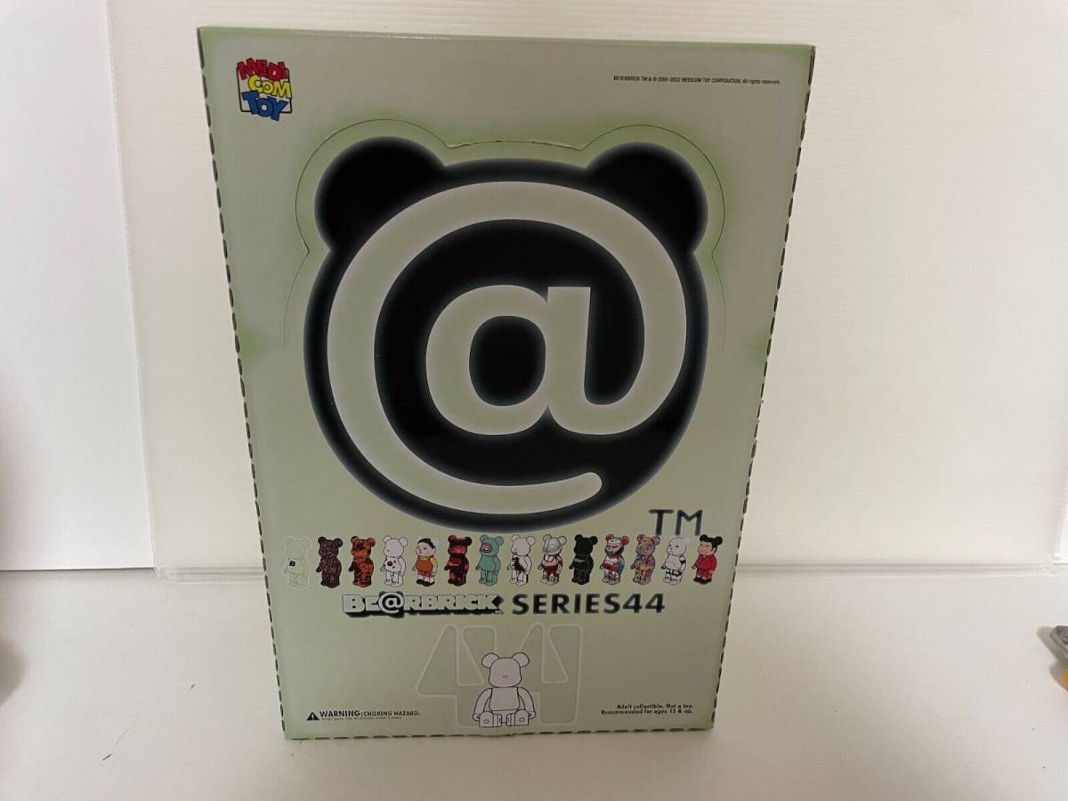 ヤフオク! -ベアブリックboxの中古品・新品・未使用品一覧 国内在庫 ベアブリック シリーズ3 未開封品 BOX キャラクターグッズ