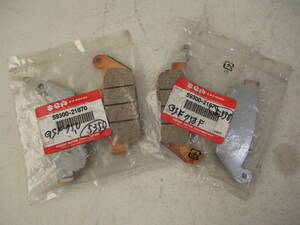 □145 SUZUKI スズキ 純正部品 59300-21870 フロントブレーキ キャリパーパッド 2個セット GSF750T-T GR7EA 教習車 ? 未使用品